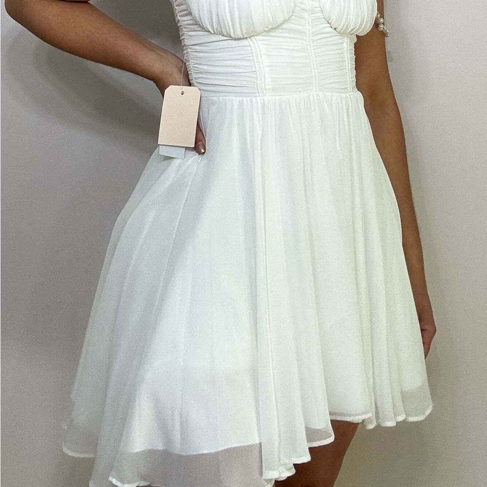Chic White Mini Dress
